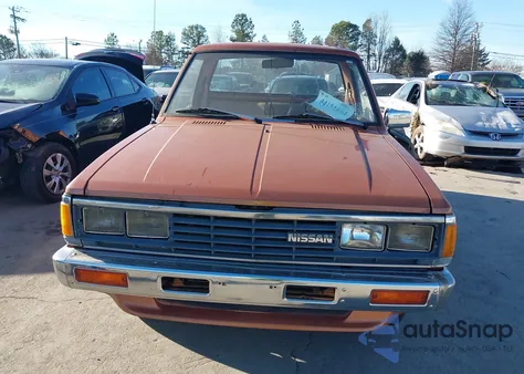 1984 Datsun 720 Standard Bed z USA, uszkodzony, nr VIN 1N6ND01S6EC338483